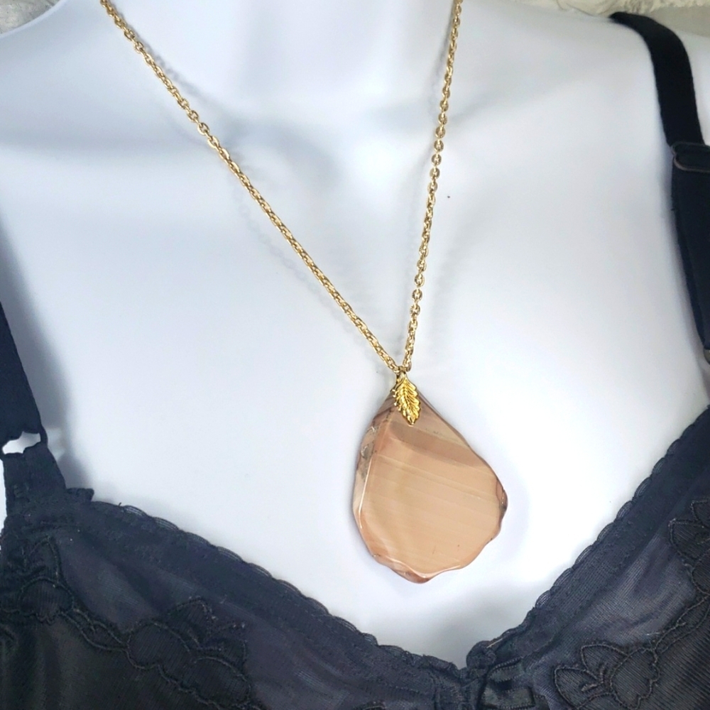 Vintage Gold Chain& Beautiful Stone Necklace 7 Inches